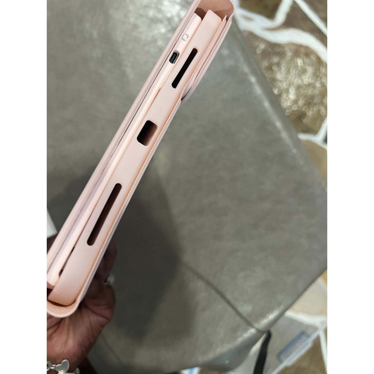 Harvopu For IPad A16 11th/10th Gen Keyboard Case Folio Cover,Pink
