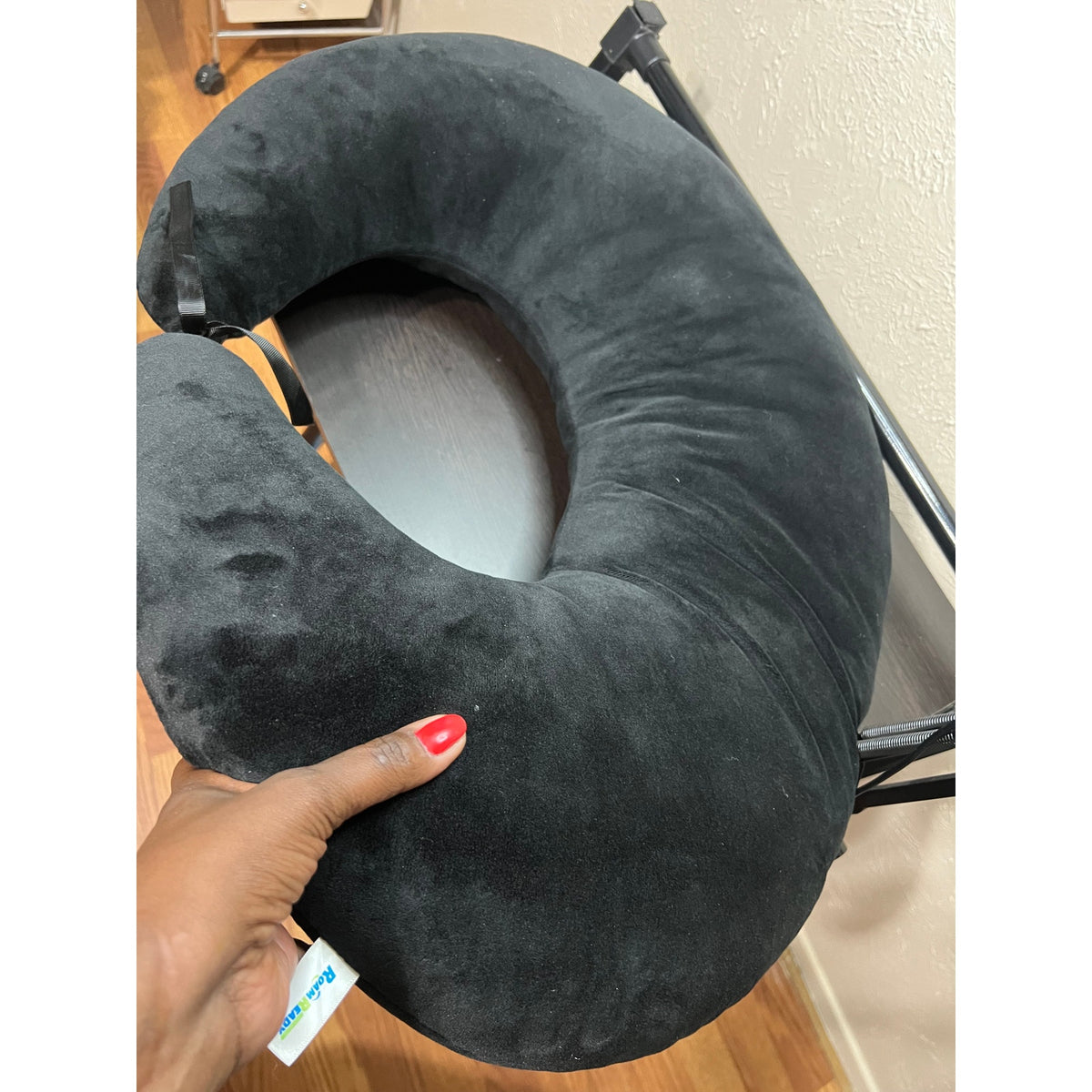 BBL Pillow After Surgery for Butt Sleeping Sitting Driving Donut Hemorrho(Black)