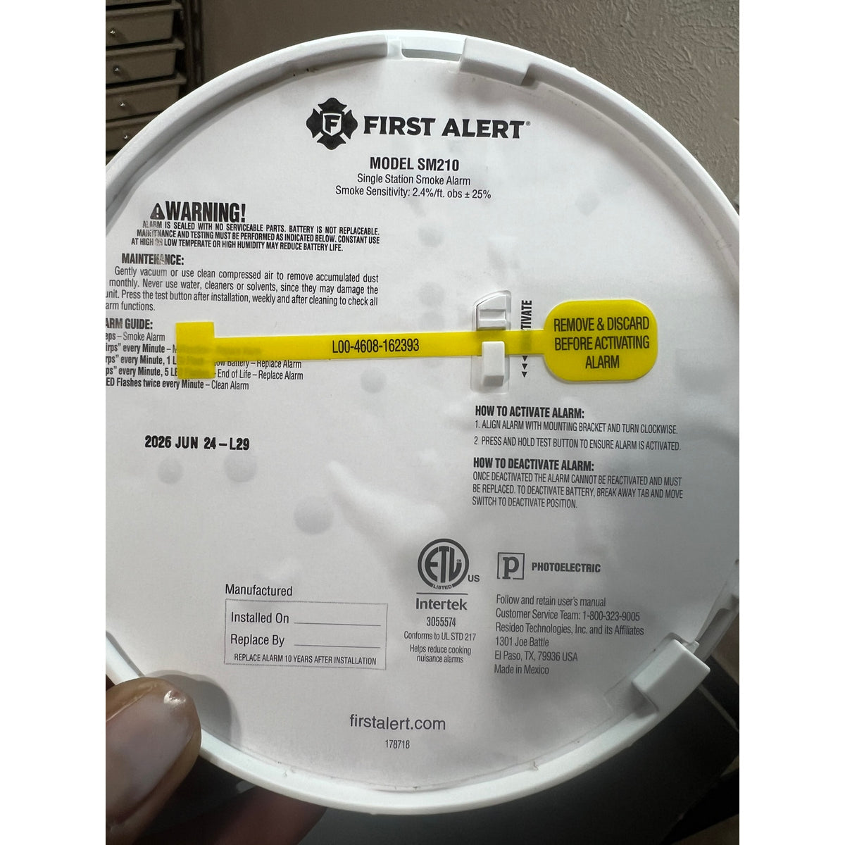 First Alert 10-Year Battery Smoke Alarm Slim Profile SM210