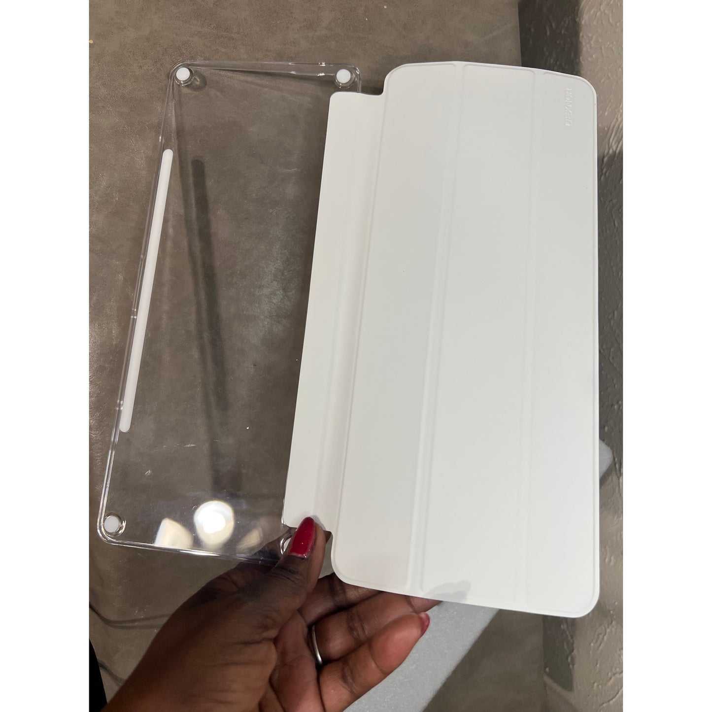 Dexnor Case For Apple Magic Keyboard With Touch ID/Lock Key 2021/2024, Dust-Proof Protective Slim Leather Keyboard Cover With Magnetic Closure Adjustable Typing Angles, Without Numeric Keypad, White