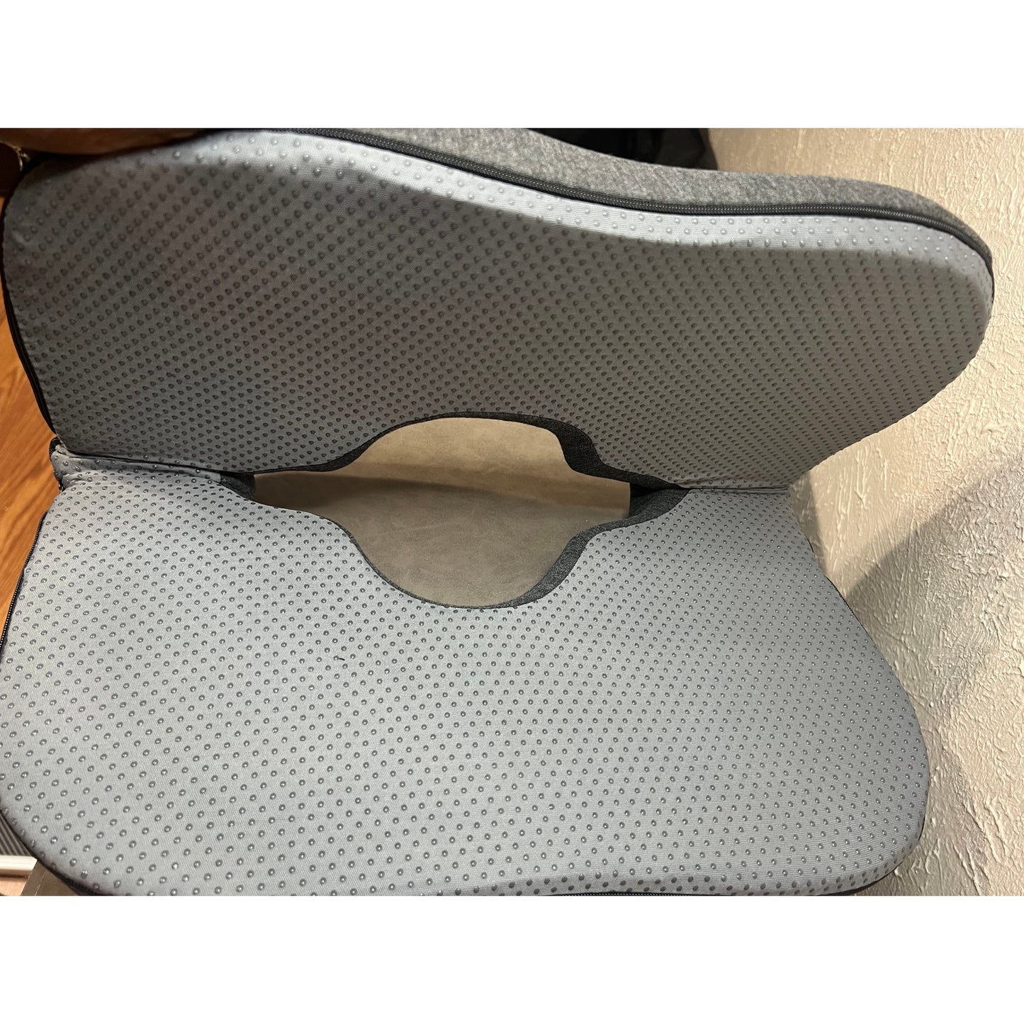 Bed Sore Cushion for butt & Wheelchair Cushion for Bedsores PreventionPain.