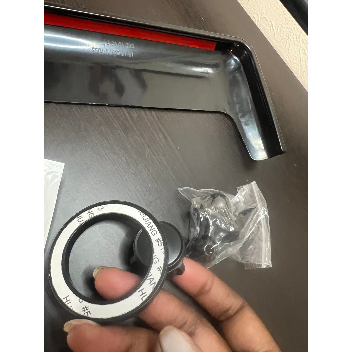 Car Phone Holder For Mercedes-Benz GLC 2016-2019, C-Class 15-18, 7" Screen