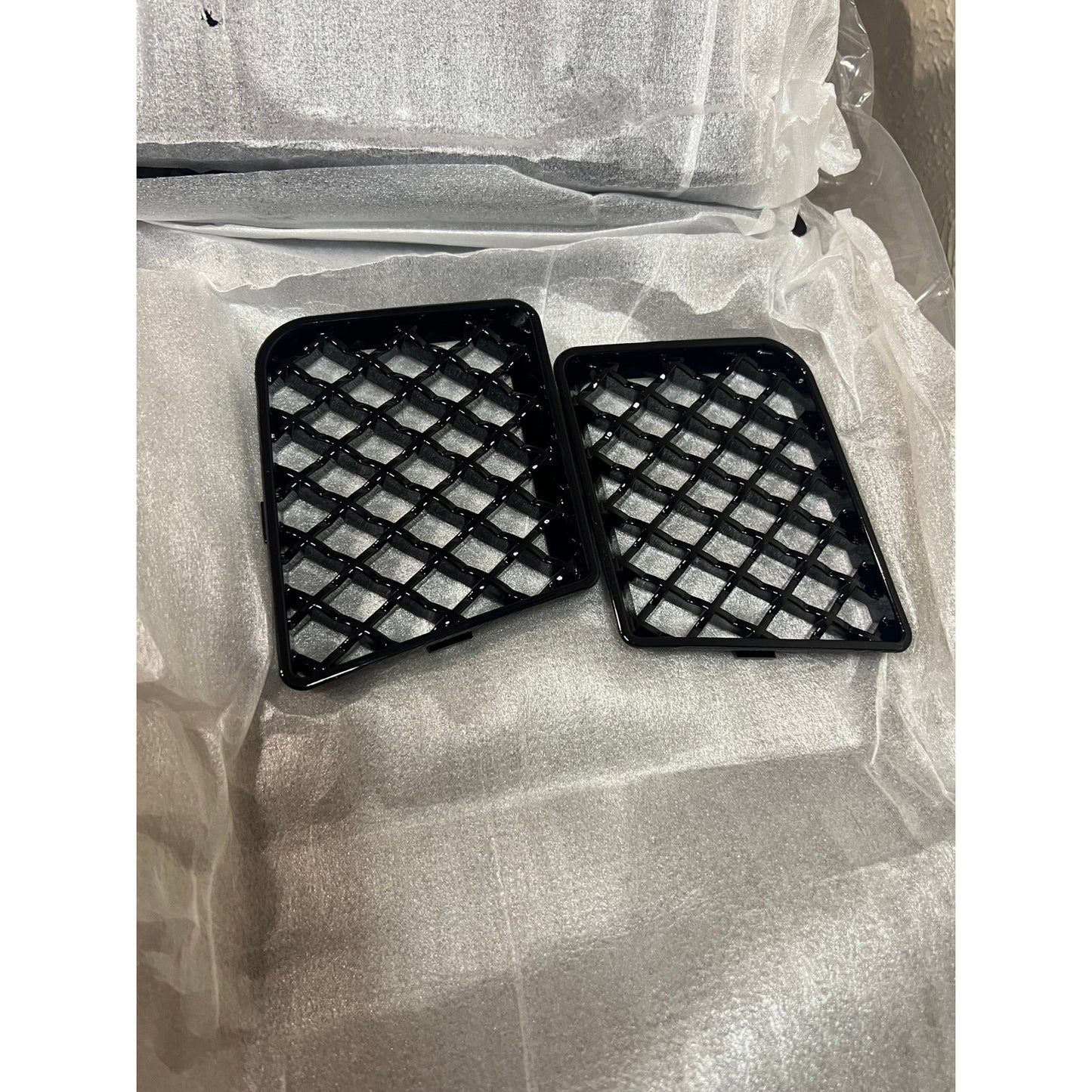 Jaronx Compatible With BMW M2 Front Bumper Lower Grille Mesh Guard(Glossy Black)
