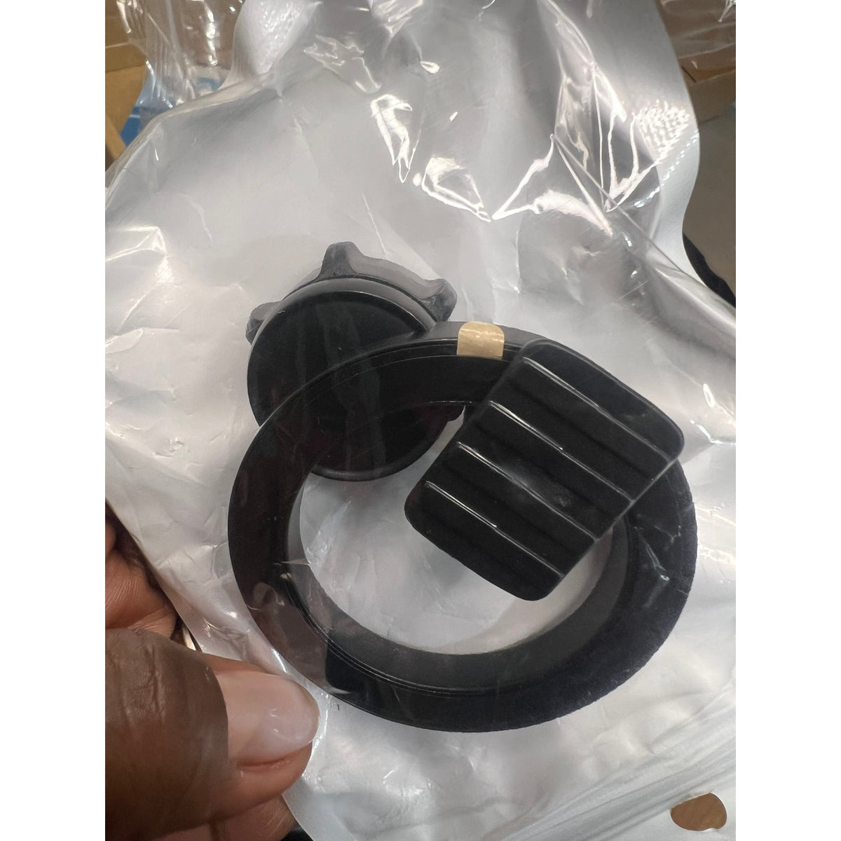 PZK Car Phone Mount For 2021-2024 Chevy Tahoe/Suburban/GMC Yukon.