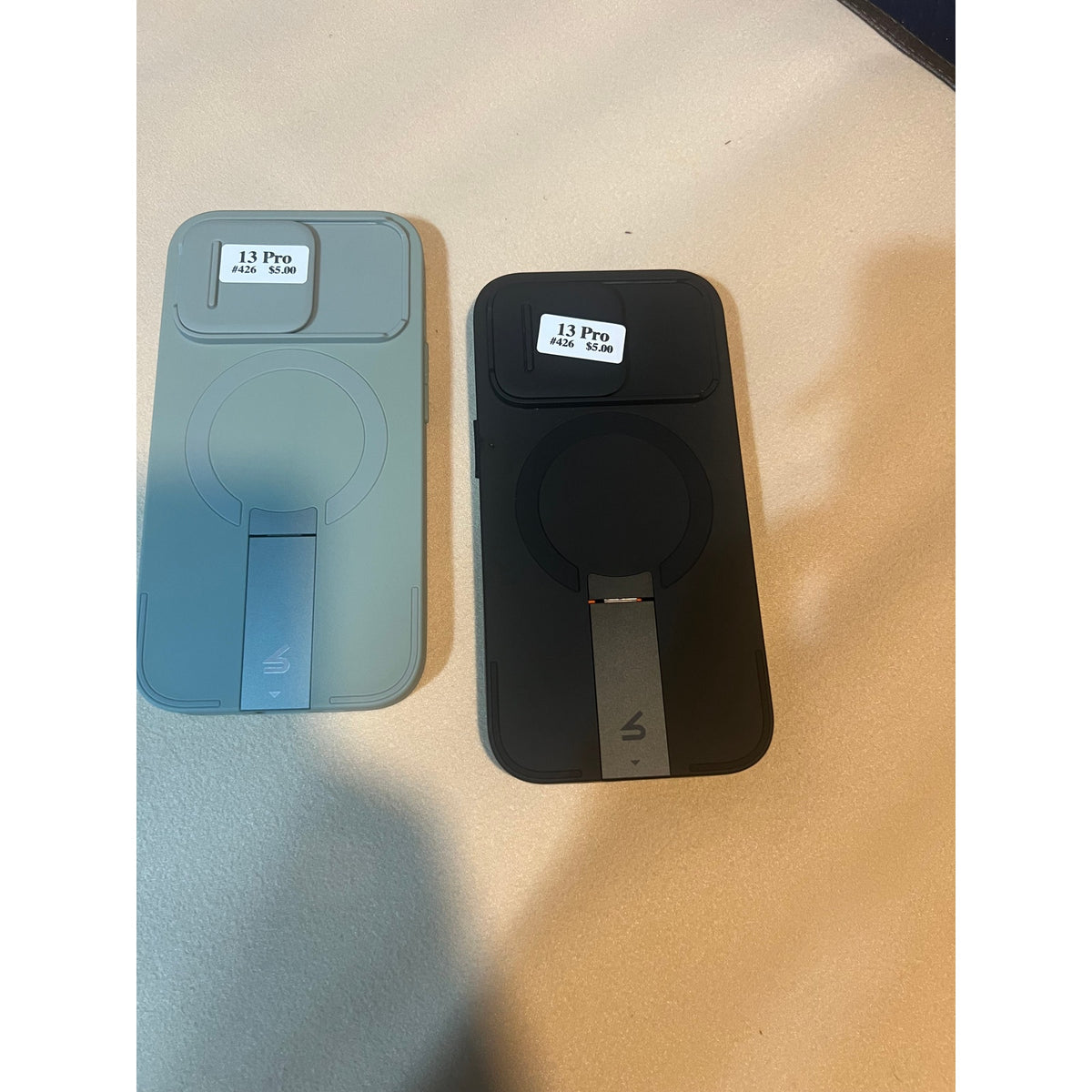iPhone 13 Pro Phone Cases 2 total ( Black 1, Sage 1)