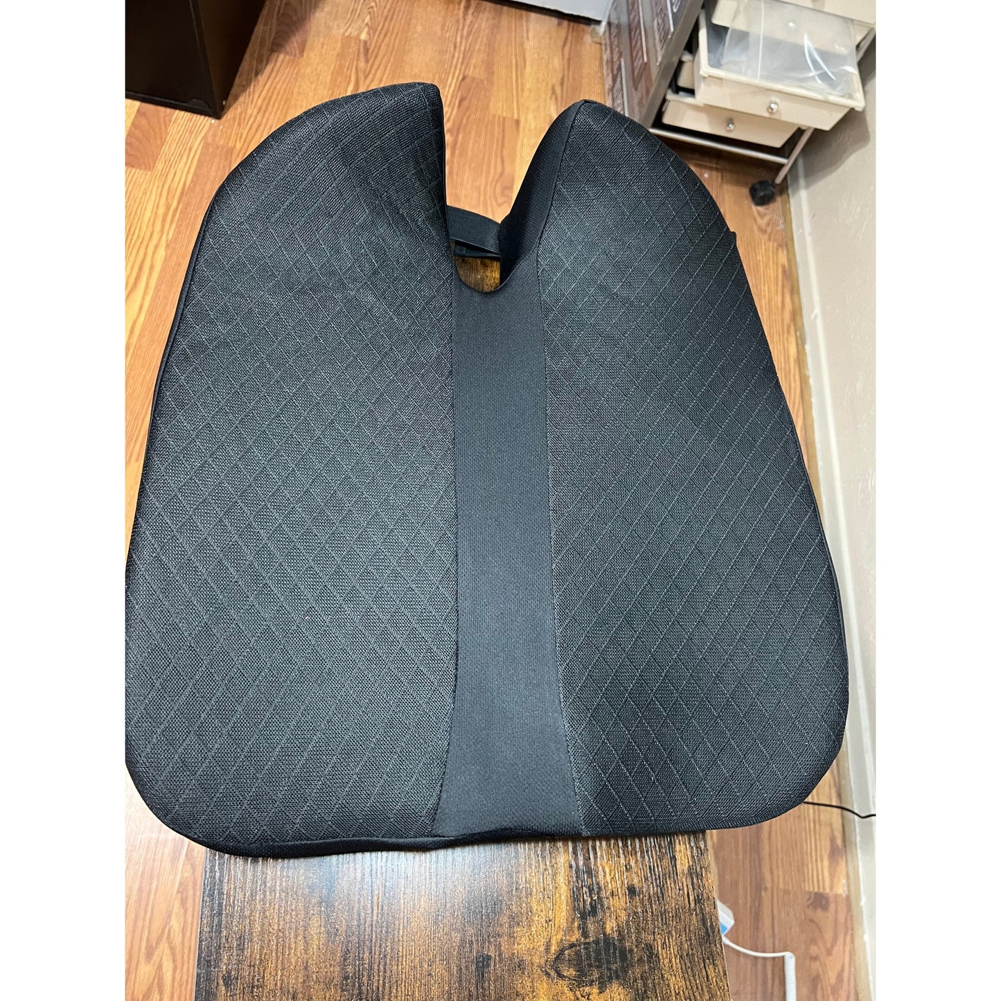 Anzhixiu Elevated Car Seat Cushion For Improved View- Black