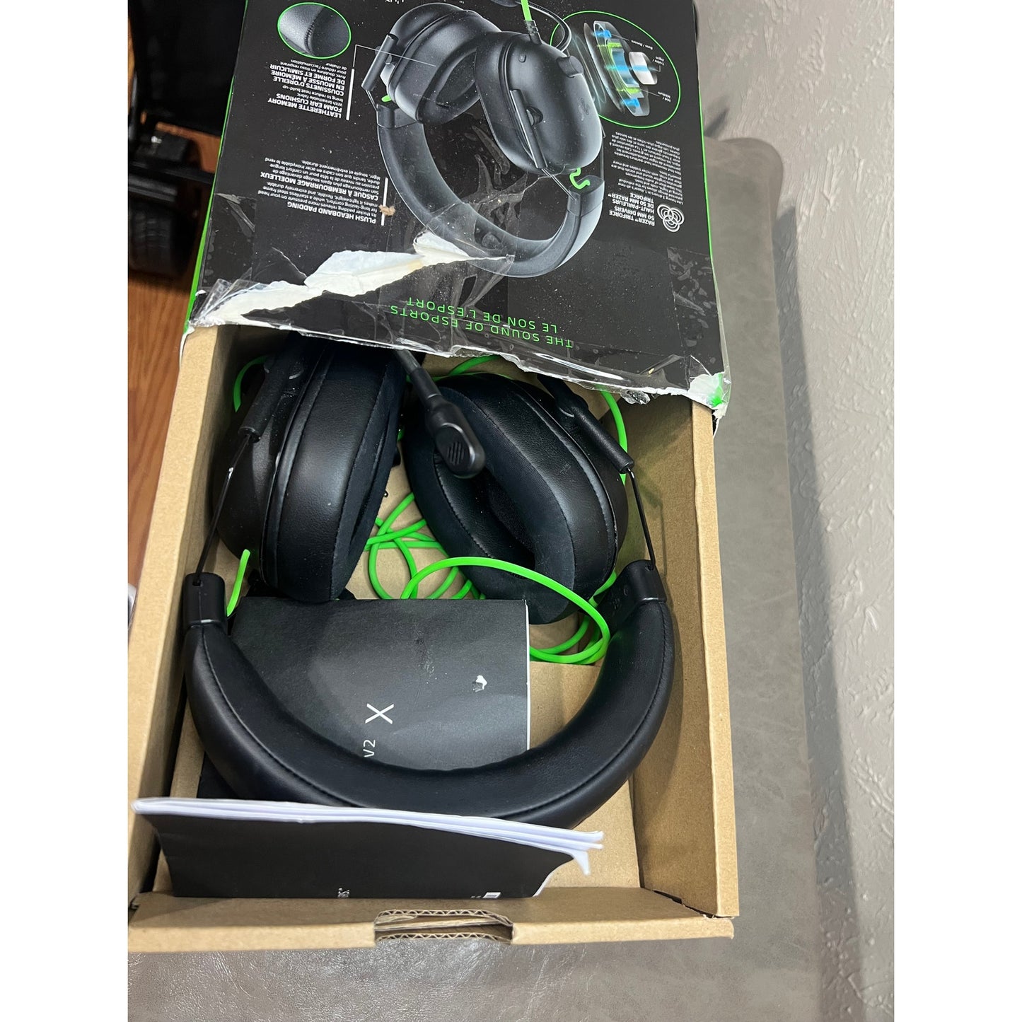 Razer BlackShark V2 X Gaming Headset: 7.1 Surround Sound - 50mm Drivers  - Black