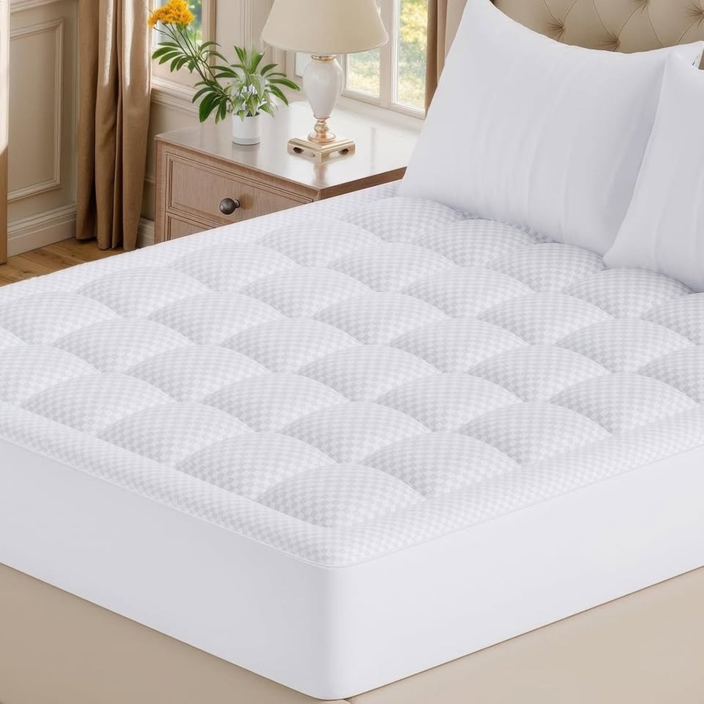 OLANLY Full Quilted Fitted Mattress Pad, Elastic Fitted Mattress Topper-White