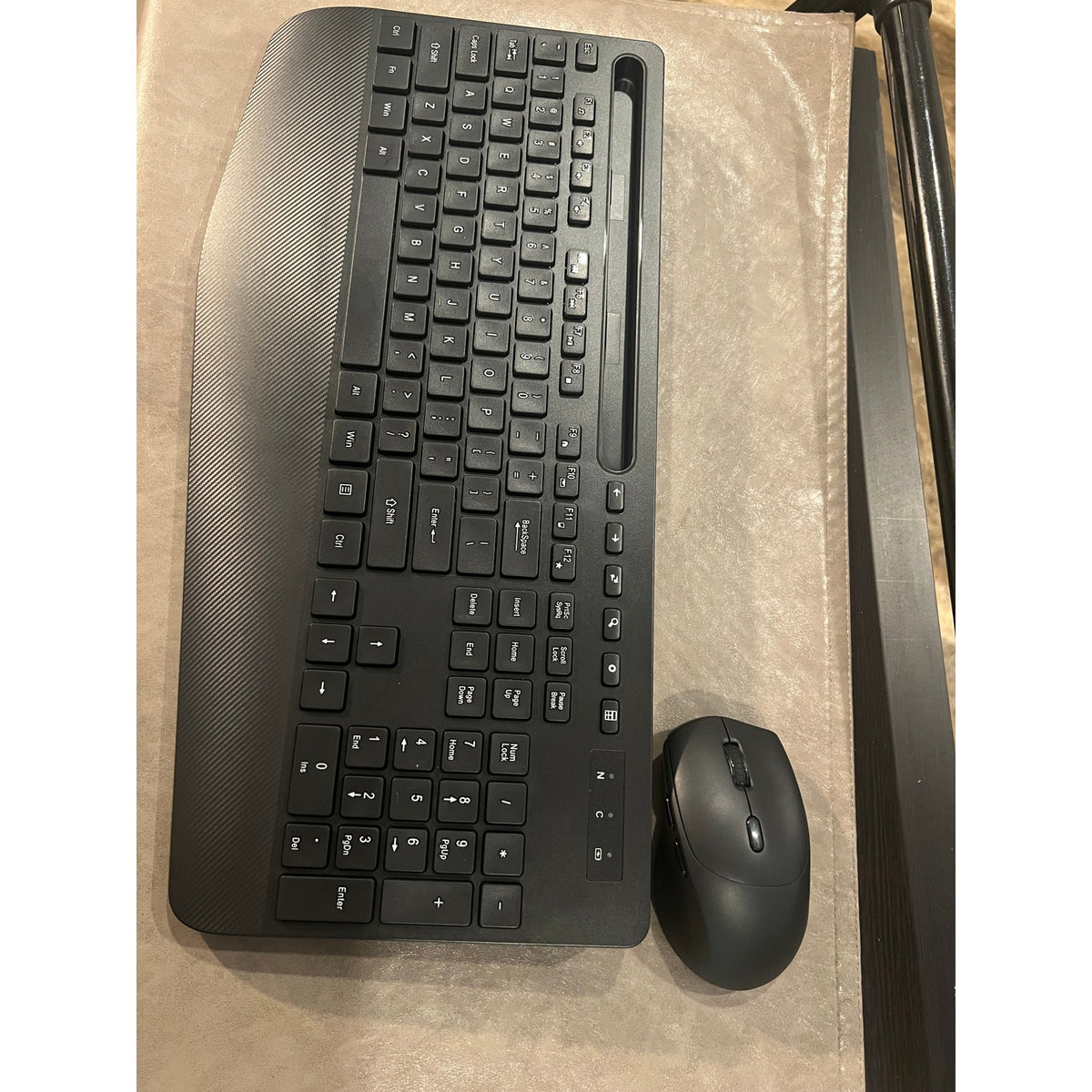 Wireless Keyboard And Mouse Combo - Full-Sized Ergonomic Keyboard With Wrist Rest, Phone Holder, Sleep Mode, Silent 2.4GHz Cordless Keyboard Mouse Combo For Computer, Laptop, PC, Mac, Windows -Trueque