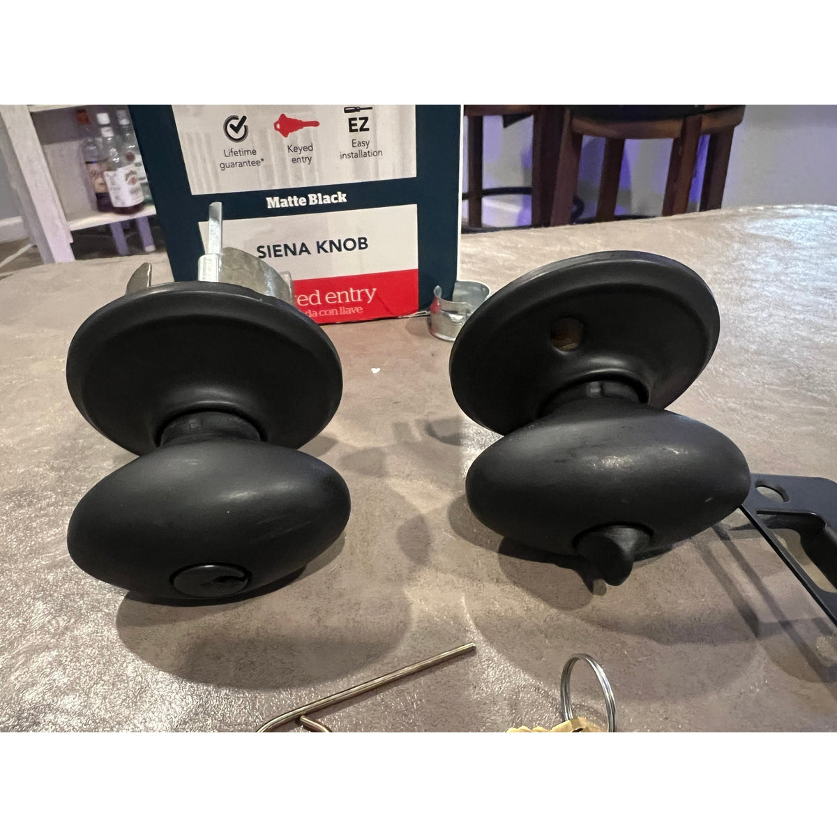 SCHLAGE F51A SIE 622 AND Siena Knob with Andover Trim Keyed Entry LocMatte Black