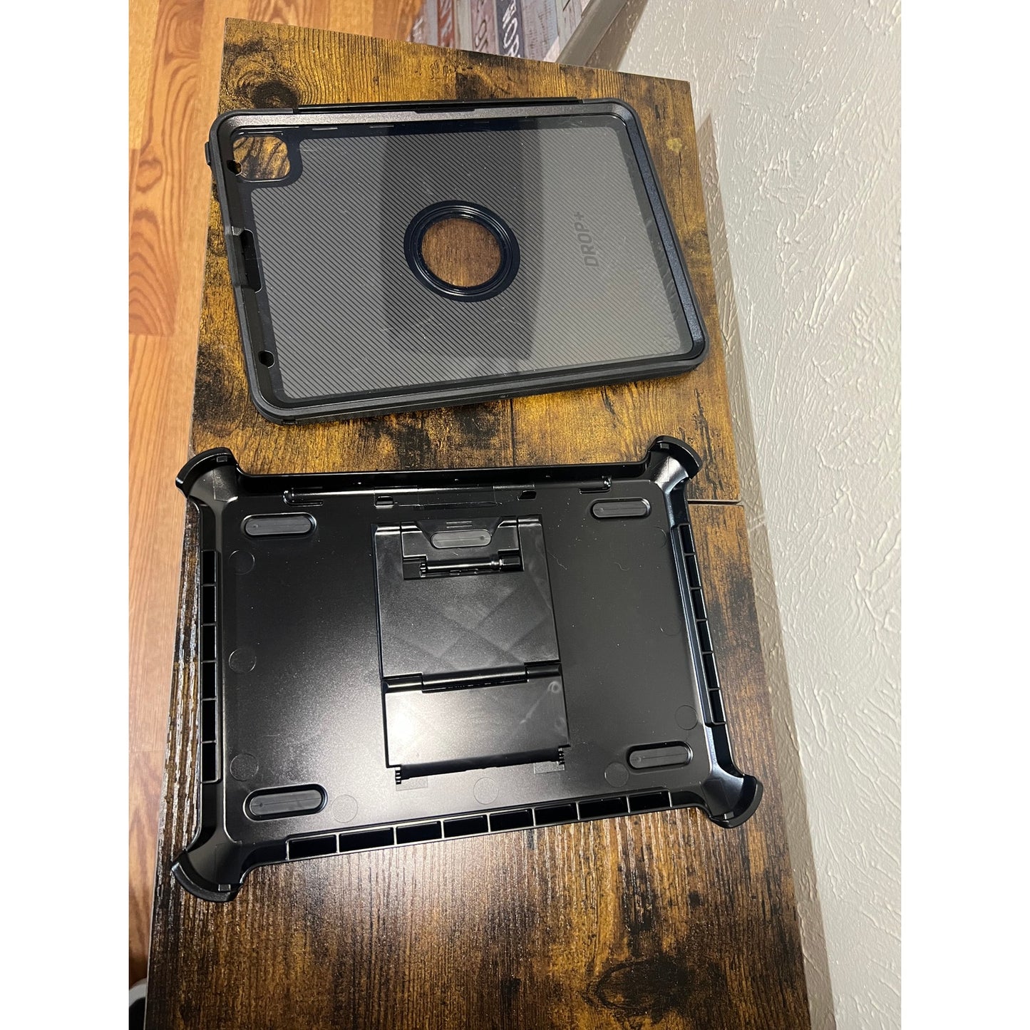 OtterBox Defender Series Case For IPad Pro 11-Inch 4h, 3rd, 2nd, & 1st Gen-Black