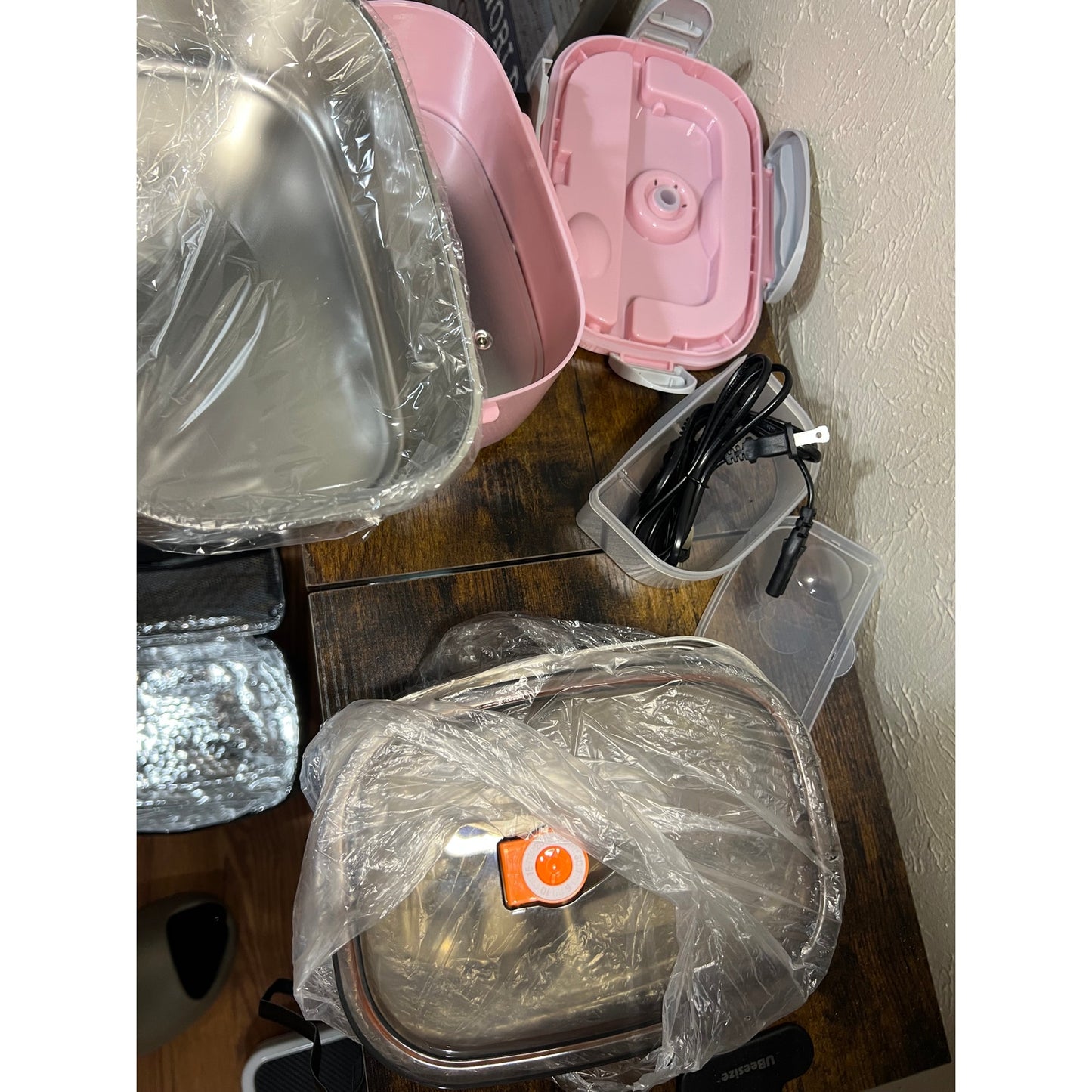 Eocolz Electric Lunch Box Food Heater 80-100W, Food Warmer With Dual Container 1.5L Portable Heated Lunch Box For Car Truck Work Stainless Steel Fork & Spoon 12/24/110V For Adults PINK