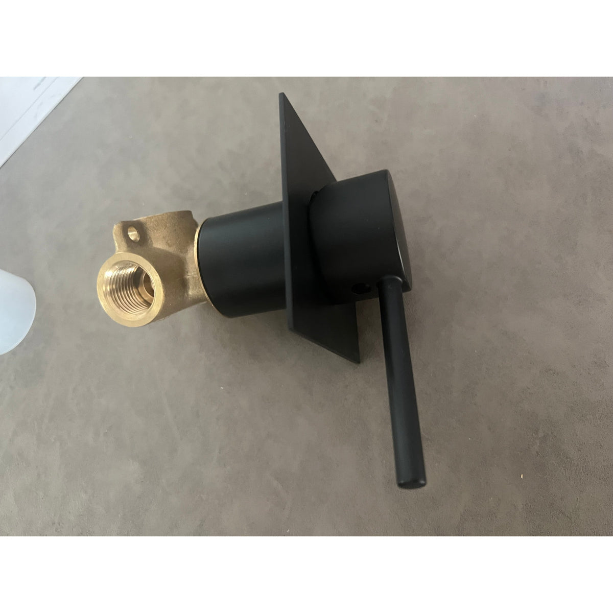 Brass rough-in valve,Solid brass body US Standard NPT 1/2" Thread: