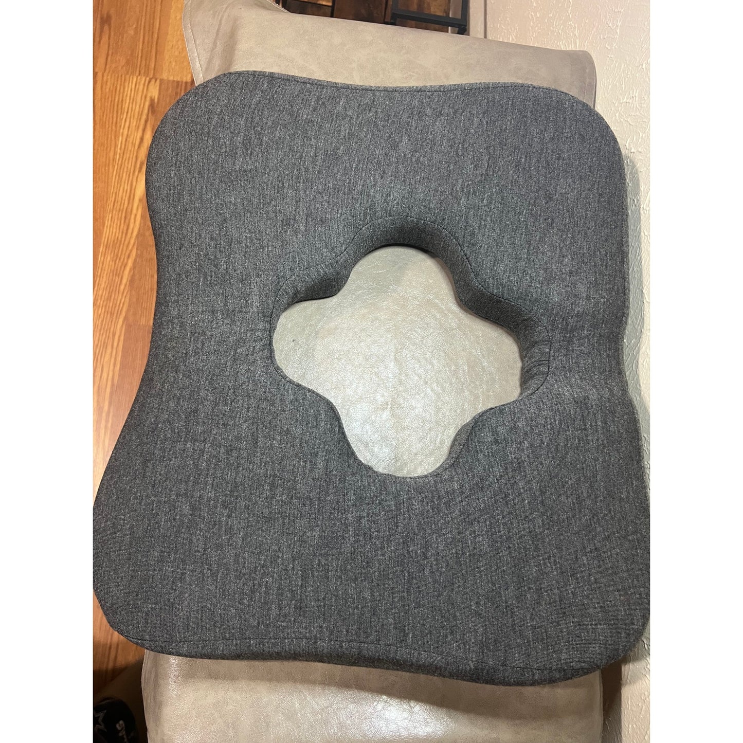 Donut Pillow Seat Cushion,Donut Chair Cushions For Postpartum Pregnancy(Grey)