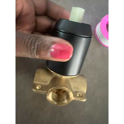 Brass rough-in valve,Solid brass body US Standard NPT 1/2" Thread: