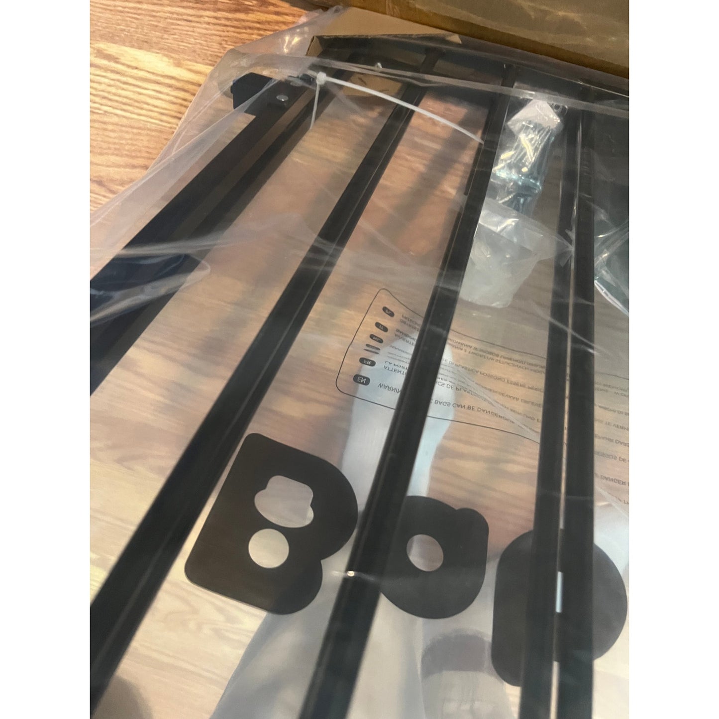 Babelio Baby Gate for Stairs, Kitchen & Doorways, No Bottom Bar| One-Handed