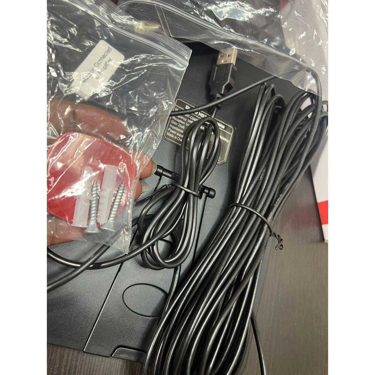 2026 Upgraded Indoor TV Antenna Up to 5000+ Miles Range