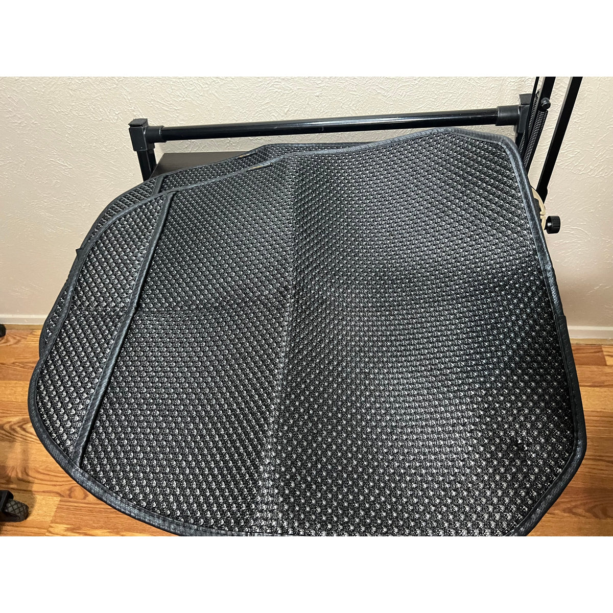 Auto Newer 2 PCS Breathable Universal Four Seasons Car Seat Cover(Black+Grey)2pc