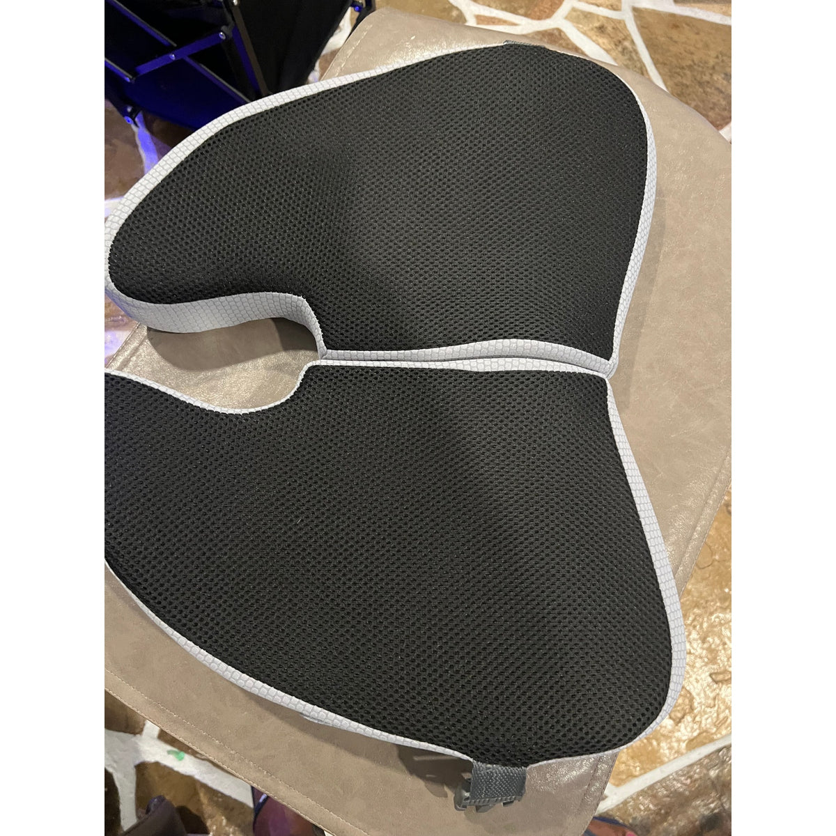 Travel Seat Cushion For Airplane, Small Foldable Hemorrhoid Pillow