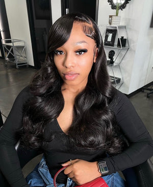 28" Body Wave 13x4 Full Frontal Lace Wig 180% Density Transparent Lace